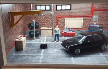 Garage Diorama mit kompletter Inneneinrichtung + Werkzeug 1:18 Schaukasten inkl. LED-Beleuchtung Vitrine