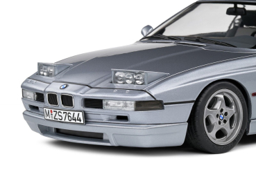 Solido 421186190 BMW 850 (E31) CSI silber  1:18 Modellauto