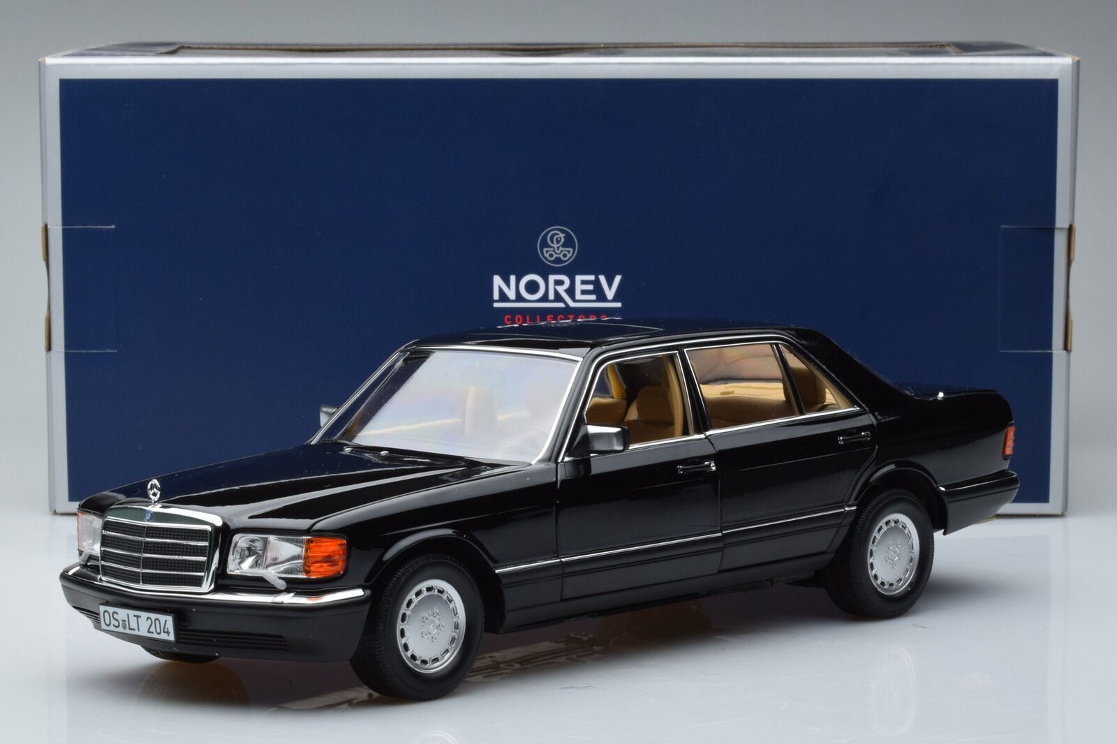 Mercedes-Benz 560 SEL 1989 Black 1/18 Norev 183793