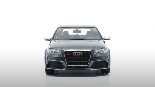 DNA AUDI RS3 8P SPORTBACK 1:18 daytona grau limitiert 1/299 Modellauto