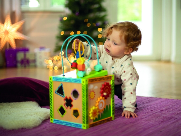 Eichhorn Kleines Spiele-Center - Holz Bausteine Motorik Spielzeug für Kleinkinder