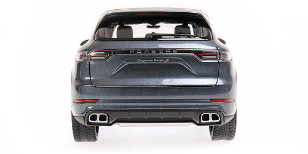 Minichamps Porsche Cayenne Turbo S 2017 blau metallic 1:18 Modellauto