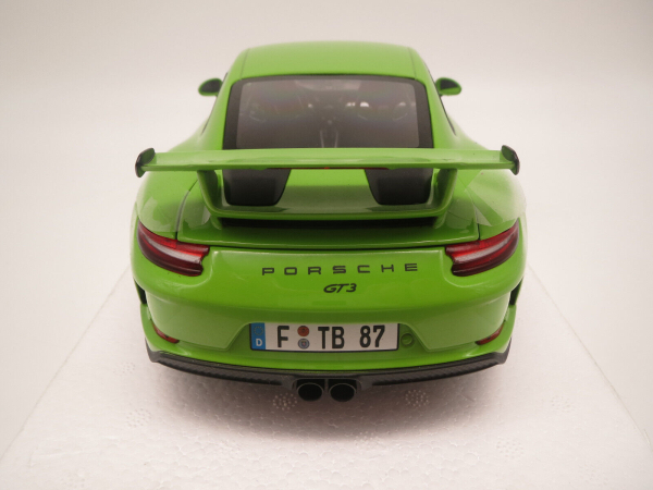 Minichamps 110067025 PORSCHE 911 GT3 991.2 2018 gelbgrün 1:18 Modellauto