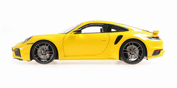 Minichamps PORSCHE 911 992 Turbo S Coupe 2021 Sport Design yellow 1:18 Modelcar limited 1/504