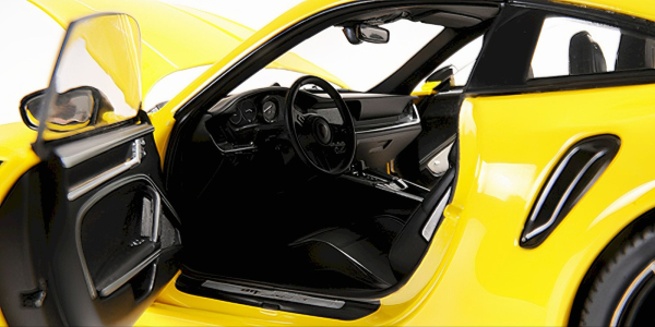 Minichamps PORSCHE 911 992 Turbo S Coupe 2021 Sport Design yellow 1:18 Modelcar limited 1/504