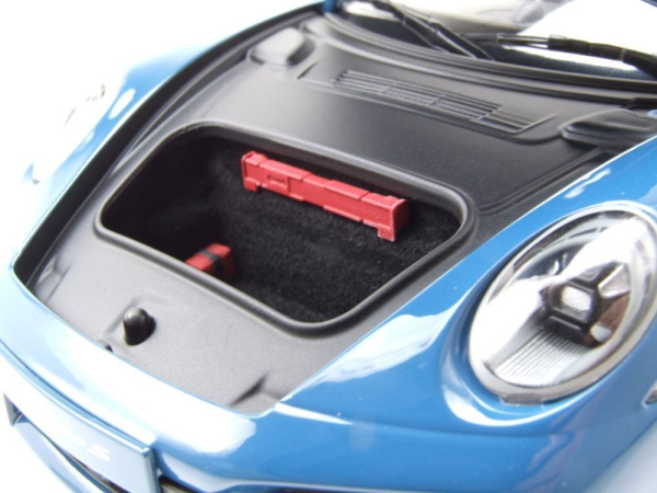 Minichamps PORSCHE 911 992 Turbo S Coupe 2021 Sport Design blau 1:18 Modellauto limitiert 1/504
