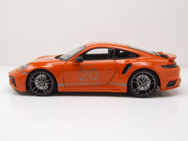 Minichamps PORSCHE 911 992 Turbo S Coupe 2021 Sport Design orange 1:18 Modellauto limitiert 1/504