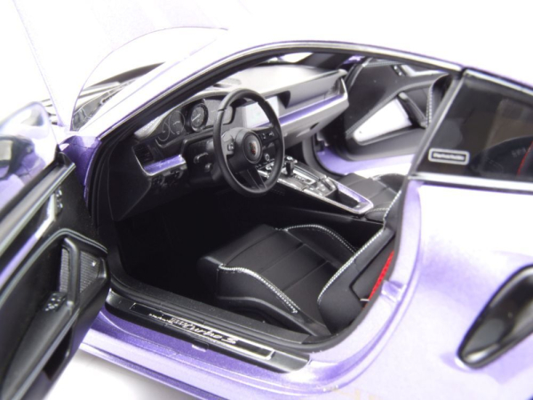 Minichamps PORSCHE 911 992 Turbo S Coupe 2021 Sport Design violett 1:18 Modellauto limitiert 1/504
