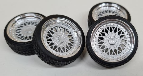 SD Felgen 15 Zoll BBS RM silber 30mm 1:18 Modellauto-Tuning