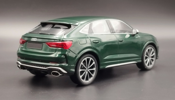 Minichamps 155018102 AUDI RSQ3 2019 grün metallic 1:18 limitiert 1/336 Modellauto