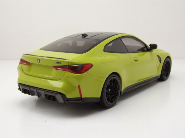 Minichamps 155020120 BMW M4 Coupe G82 2020 yellow 1:18 Modelcar