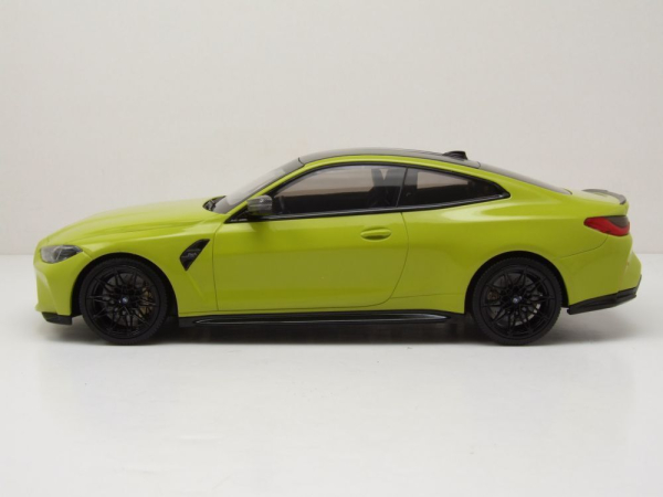 Minichamps 155020120 BMW M4 Coupe G82 2020 yellow 1:18 Modelcar