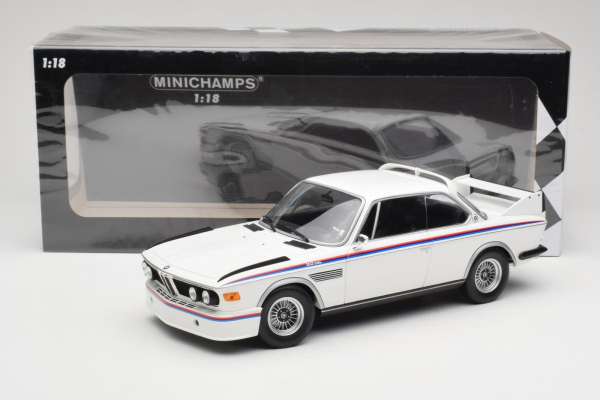 Minichamps 155028136 BMW 3.0 CSL E9 1971 weiss 1:18 Modellauto