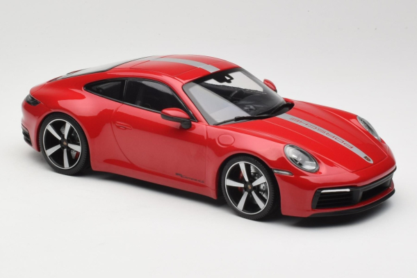 Minichamps PORSCHE 911 992 Carrera 4S Coupe 2019 rot 1:18 Modellauto