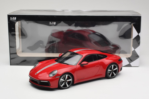 Minichamps PORSCHE 911 992 Carrera 4S Coupe 2019 rot 1:18 Modellauto