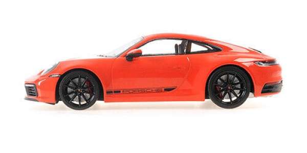 Minichamps 155067327 PORSCHE 911 992 Carrera 4S Coupe 2019 orange 1:18 Modellauto