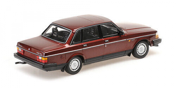 Minichamps 155171406 VOLVO 240 GL 1986 rot 1:18 limitiert 1/504 Modellauto