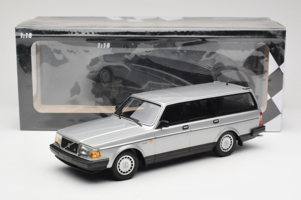 Minichamps 155171416 VOLVO 240 GL Break 1986 silber 1:18 limitiert 1/414 Modellauto