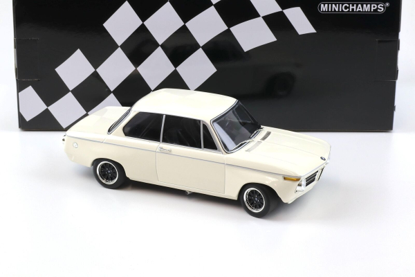Minichamps 155702600 BMW 2002 Turbo E20 1970 white 1:18 modelcar