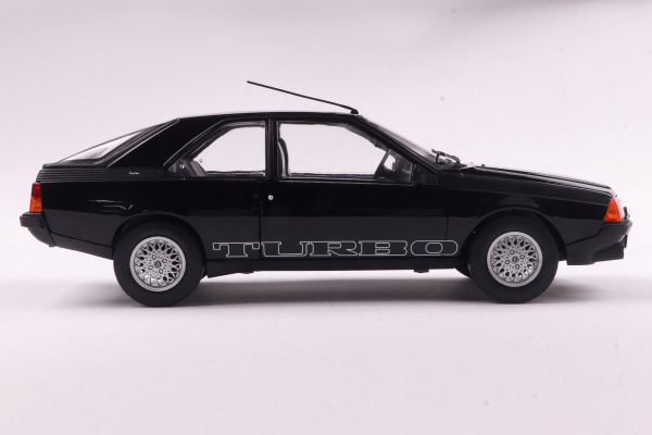 Renault Fuego Turbo 1980 black 1:18 Modellauto Solido 421186456
