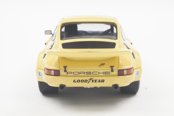 Porsche 911 IROC yellow 1:18 Solido 421186459 Modelcar