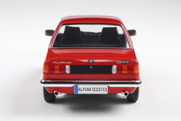 Alpina E21 C1 2,3 rot 1980 1:18 Solido 421186523 Modellauto