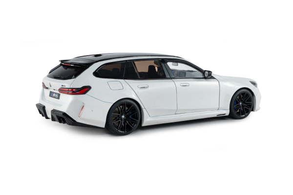 BMW M5 (G99) Touring weiß 1:18 Solido Modellauto 421186551