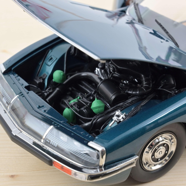Norev 181733 Citroën SM 1972 tropiques green 1:18 modelcar