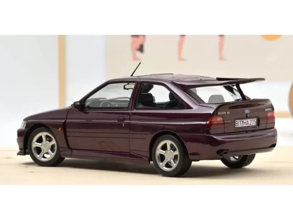 Norev 182778 Ford Escort Cosworth 1992 purple metallic 1:18 modelcar