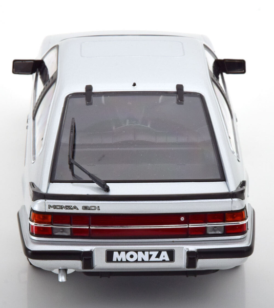 Norev 183640 Opel Monza 3.0i 1985 silber 1:18 limitiert 1/1000 Modellauto