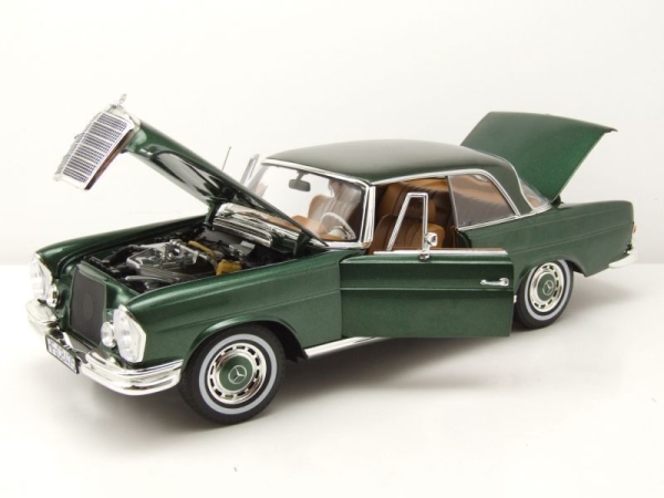 Norev Mercedes 250SE 1969 green W111 250 SE 1:18 Modelcar limited 1/1000