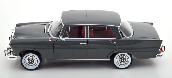Norev 183798 Mercedes 190D Universal W110 1964 grau 1:18 limitiert 1/500 Modellauto