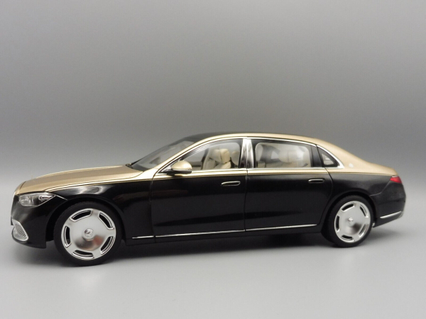 Norev 183917 Mercedes-Maybach S680 4Matic 1:18 gold-black metallic 2021modelcar