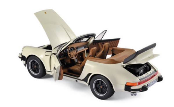 Norev 187661 Porsche 911 Turbo Cabriolet 1987 - elfenbein 1:18