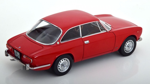 Norev 187912 Alfa Romeo 2000 GTV red 1:18 limited 1/1000 Modellauto