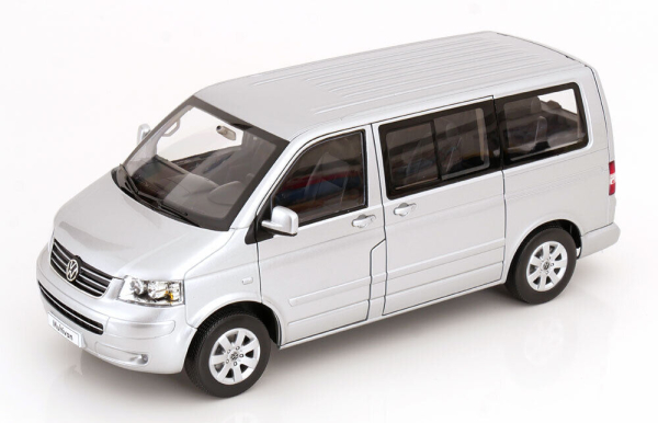 VW T5 2003 Multivan 1:18 silver Norev limited 1/1000 modelcar Volkswagen