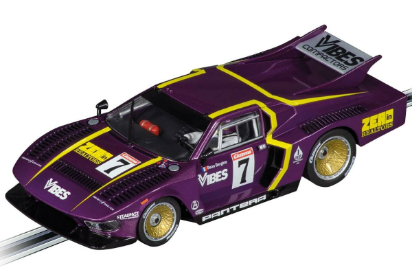 Carrera DIGITAL 132 De Tomaso Pantera No.7 1:32 slotcar 31044