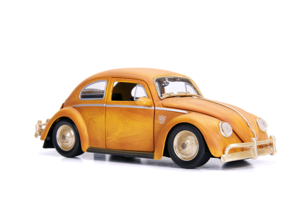 Jada Toys 253115000 Transformers VW Beetle (Käfer) mit Figur 1:24 Modellauto