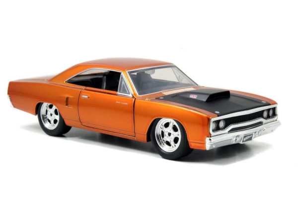 Jada Toys 253203030 Fast & Furious Dom's Plymouth Road Runner 1970 1:24 Modellauto