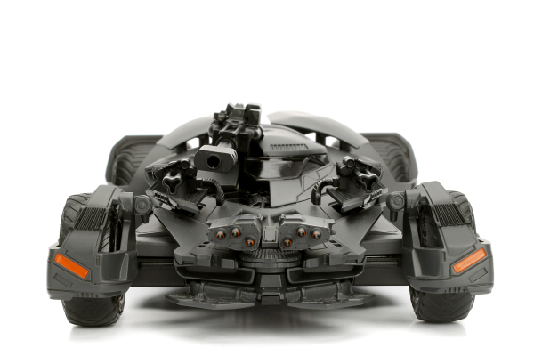 Jadatoys 253215000 Batman Justice League Batmobile 1:24 mit Figuren Modellauto