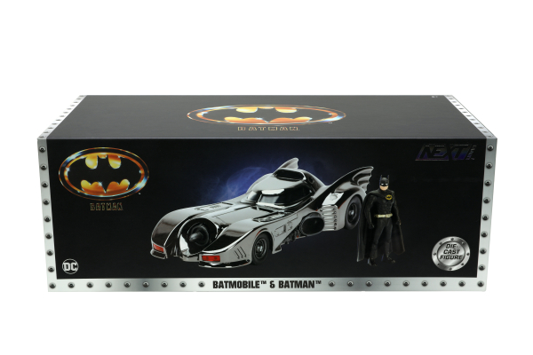 Jadatoys Next Level Batman 1989 Batmobile 1:24 mit Figuren Modellauto 31947