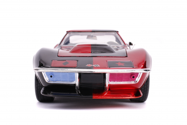 Jadatoys 31196 1969 Chevy Corvette Stingray mit Figur Harley Quinn 1:24 Modellauto