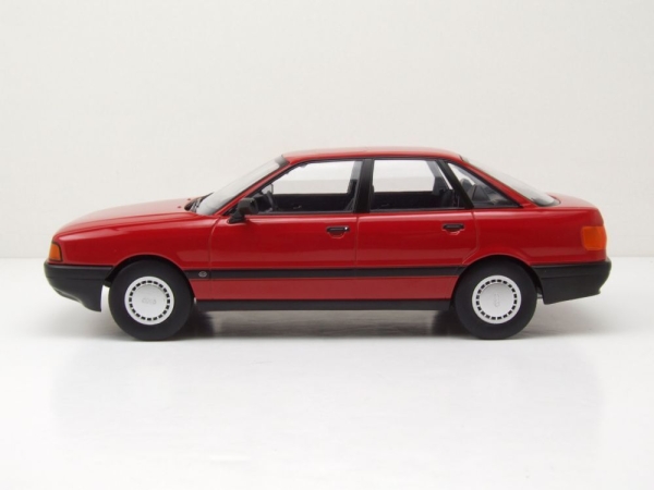 Triple9 1800343 Audi 80 B3 1989 rot 1:18 limitiert 1/1002 Modellauto
