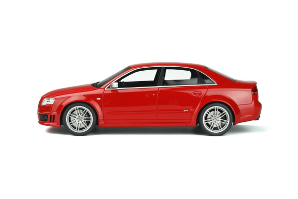 Otto Models 400 Audi RS 4 (B7) 4.2 FSI 2005 Misano rot 1:18 limitiert 1/2500 Modellauto