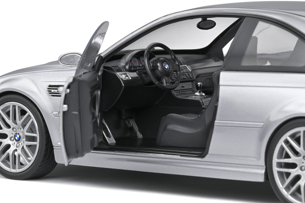 Solido 421181410 BMW E46 M3 CSL Coupe 2000 silber 1:18 Modellauto