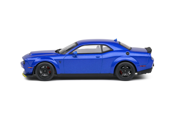 Dodge Challenger SRT blue 2018 1:43 modelcar Solido 421438010