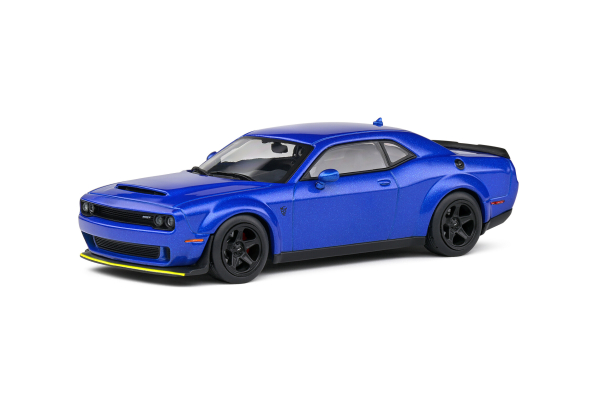 Dodge Challenger SRT blue 2018 1:43 modelcar Solido 421438010