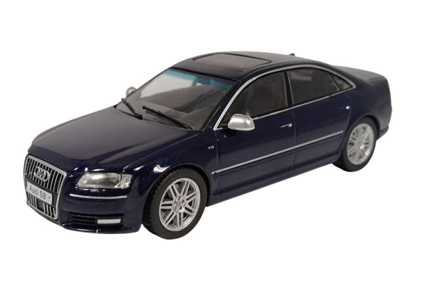 Audi D3 S8 2010 blau 1:43 Modellauto Solido 421438211