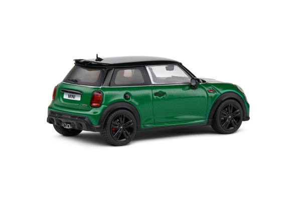 Mini Cooper John Works 2023 grün 1:43 Modellauto Solido 421438208