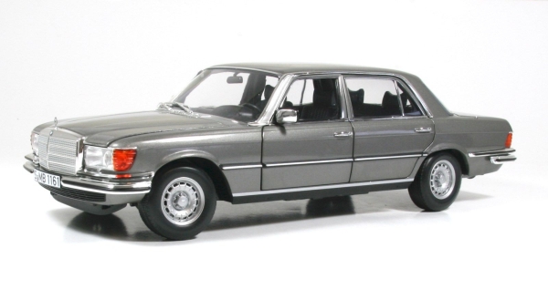 Norev B66040642 Mercedes-Benz 450 SEL 6.9 1976 Grey metallic 1:18
